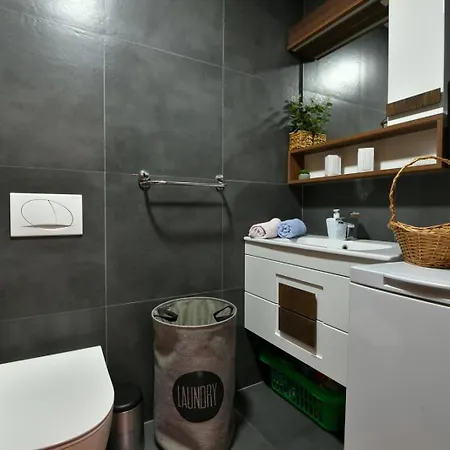 דירה Lux Popovic